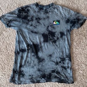 Mens size medium quicksilver black and grey tie dye t shirt